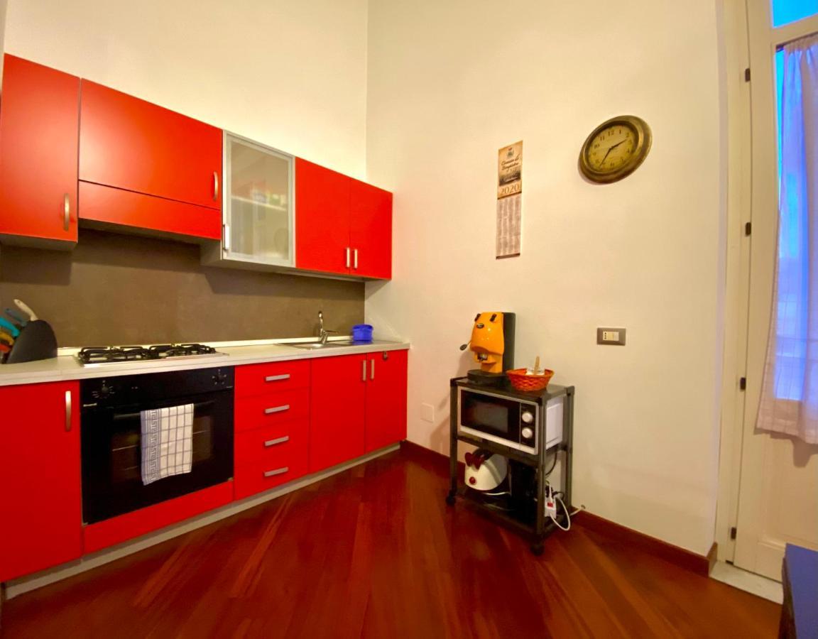 Elegante Appartamento In Centro Palerme Extérieur photo