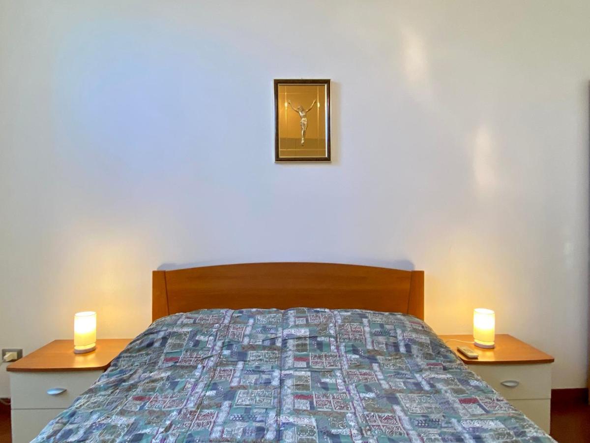 Elegante Appartamento In Centro Palerme Extérieur photo
