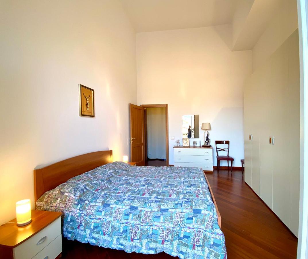 Elegante Appartamento In Centro Palerme Extérieur photo