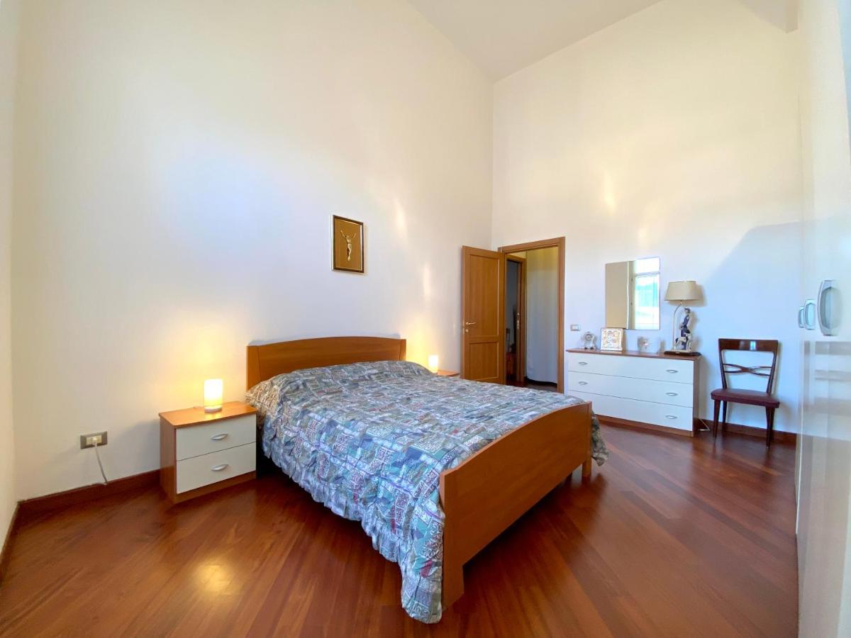 Elegante Appartamento In Centro Palerme Extérieur photo