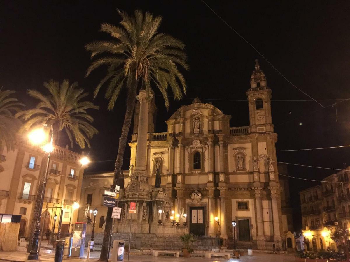 Elegante Appartamento In Centro Palerme Extérieur photo